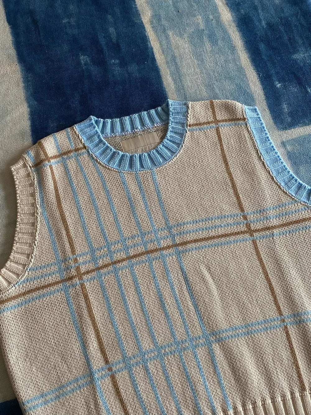 Grid Sweater Vest (Crema)